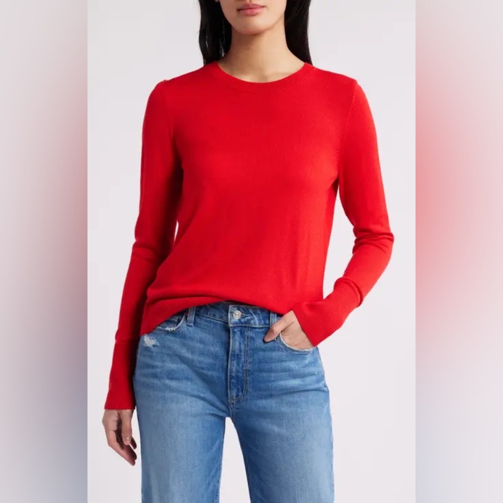 NWT!! Theory- Crew Neck 
Barberry sweater top 
Size P (I wear XS)
